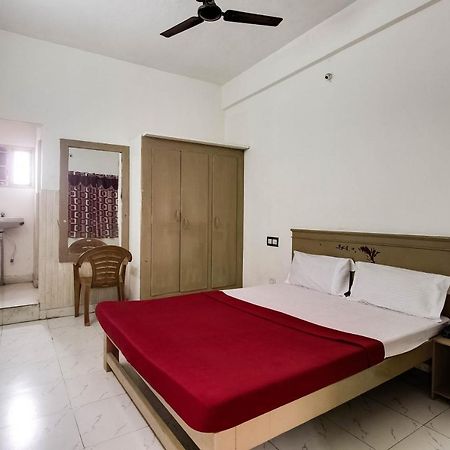 Spot On 44406 Royal Residency Spot Hotel Kumbakonam Kültér fotó